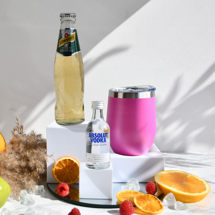 Geschenk-Set mit Becher + Wunschgravur inkl. Absolut Vodka + Mischgetränk