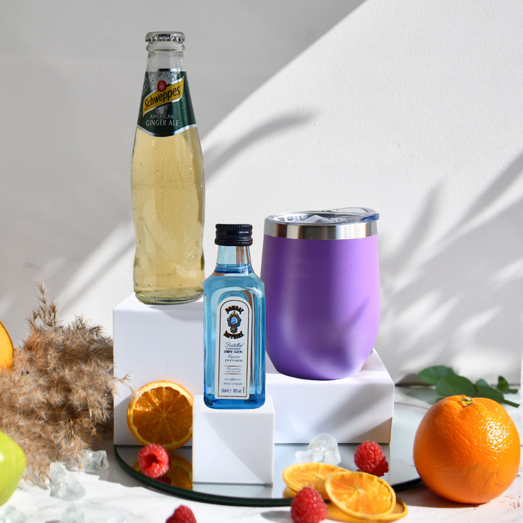 Geschenk-Set mit Becher + Wunschgravur inkl. Bombay Sapphire + Mischgetränk