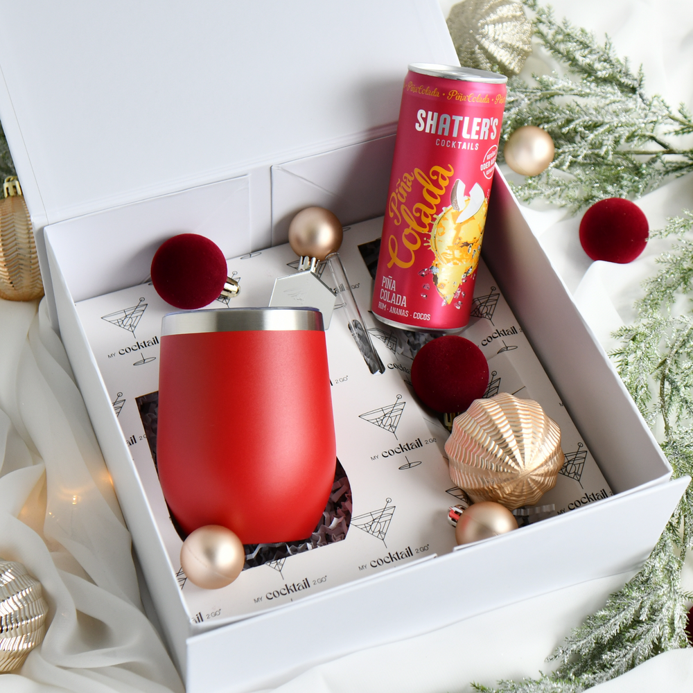  Geschenkset mit rotem personalisiertem Edelstahlbecher und Shatlers Piña Colada