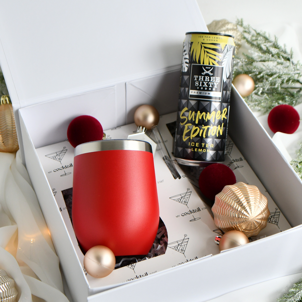 Geschenkset mit orangeneem personalisierter Edelstahlbecher und  Three Sixty Summer Edition Ice Tea Lemon